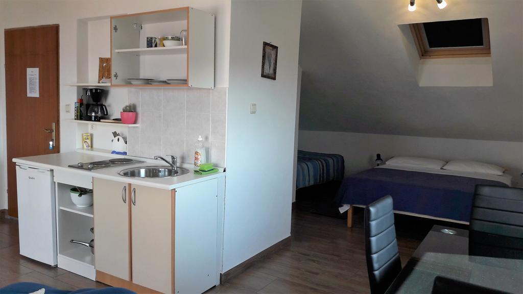 Apartments Velic Цриквениця Екстер'єр фото